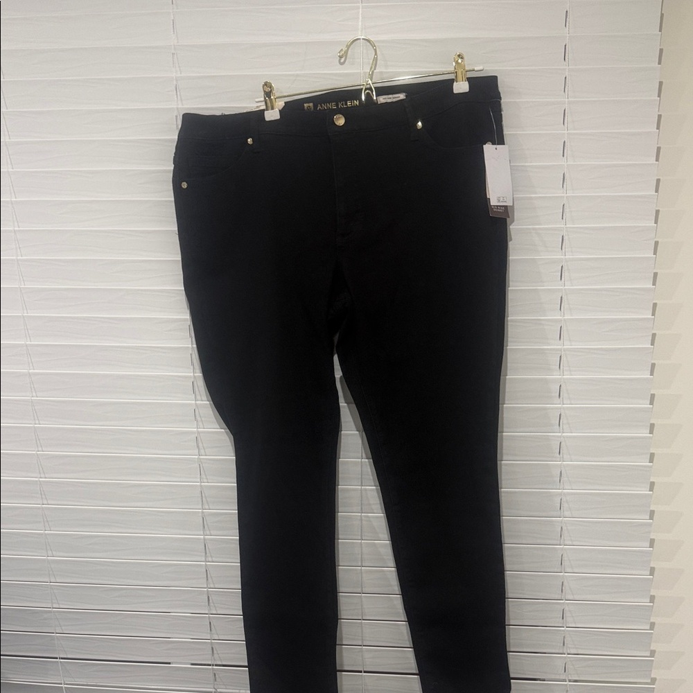Anne Klein Women's Dark Skinny Jeans